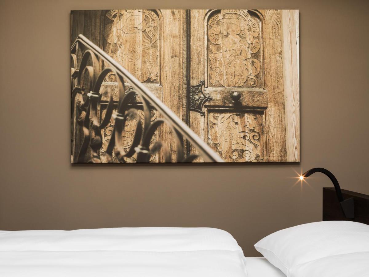 Guesthouse Suiteseven Мерано Екстер'єр фото